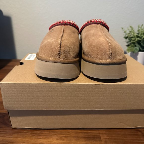 Ugg Tazz Chestnut Platform Suede Slippers New - Picture 5 of 6